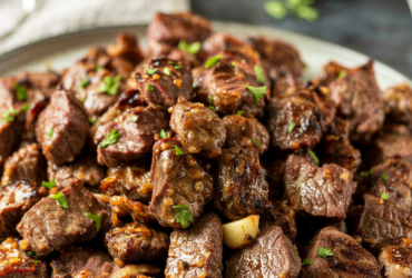 Garlic Butter Steak Bites